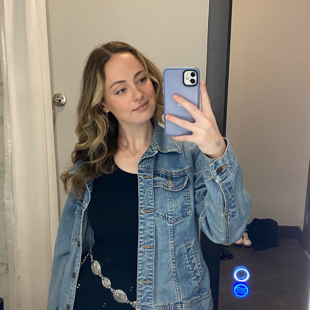 Meet your Posher, Catie